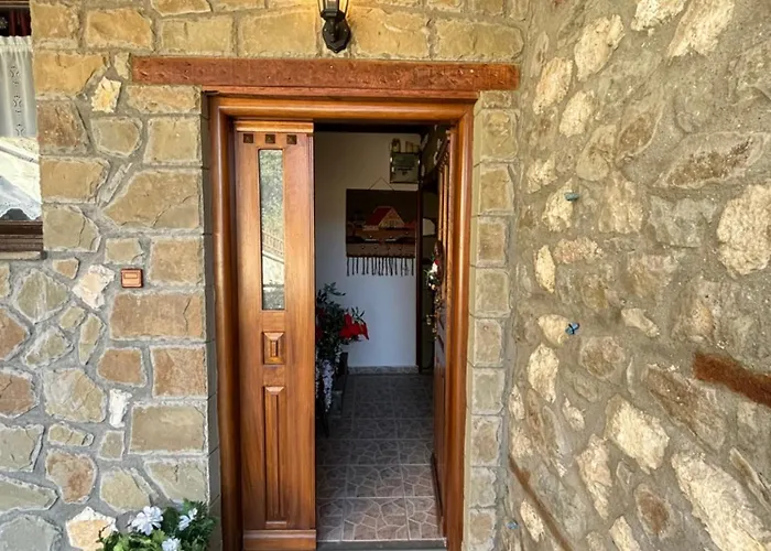 πέτρινο όραμα Kotronion (Trikala)